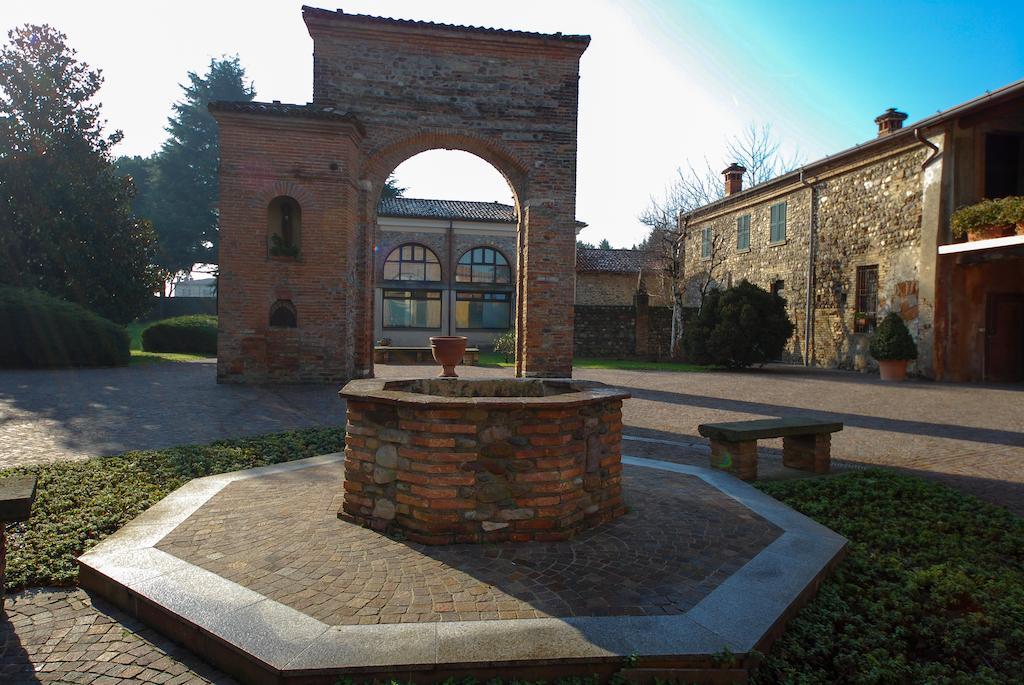 Villa Santa Maria Dell'Arco - Centro Oreb Cazzago San Martino Εξωτερικό φωτογραφία