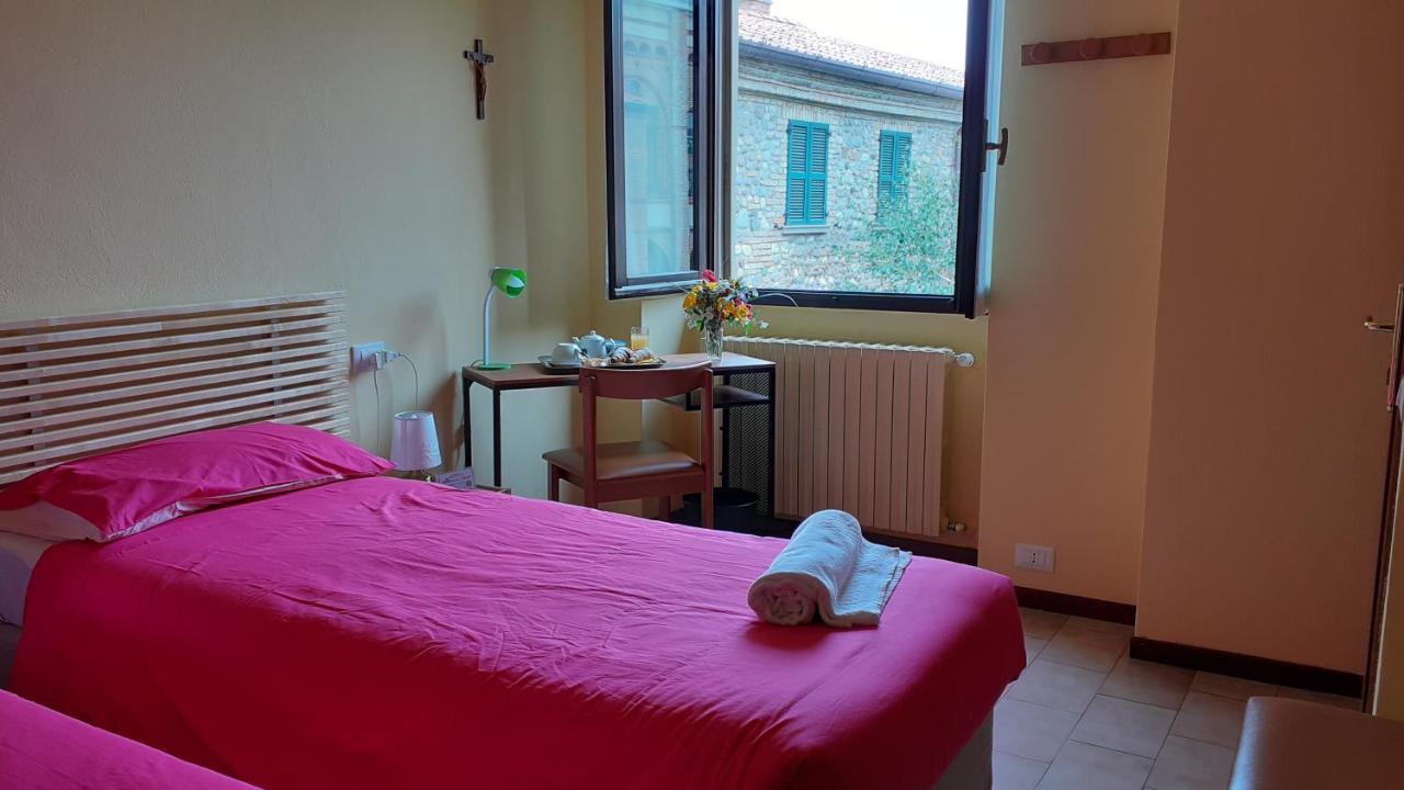 Villa Santa Maria Dell'Arco - Centro Oreb Cazzago San Martino Εξωτερικό φωτογραφία